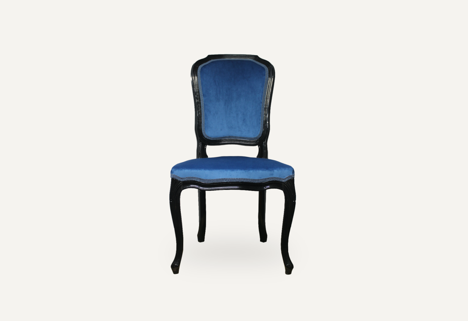 rembourrage chaise antique en bois noir et velour bleu